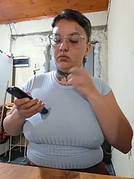 Reina00 online show from 07-27-26, 10:28