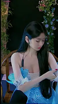 Snapshot of chuqing_NO1 chatting on 08-01-26, 03:11 chuqing NO1 online show from 08-01-26, 03:11