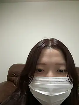 Snapshot of airi_08 chatting on 08-06-26, 01:35 airi 08 online show from 08-06-26, 01:35
