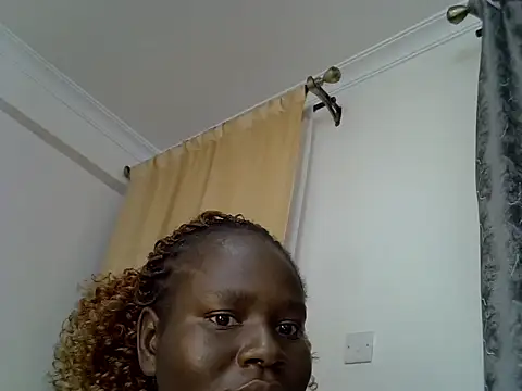 SexyNicole17 online show from 08-01-26, 07:13