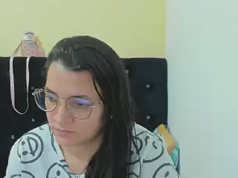 MARILYN GARCIA online show from 12-21-24, 03:42