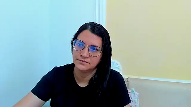 MARILYN GARCIA online show from 03-03-25, 05:07