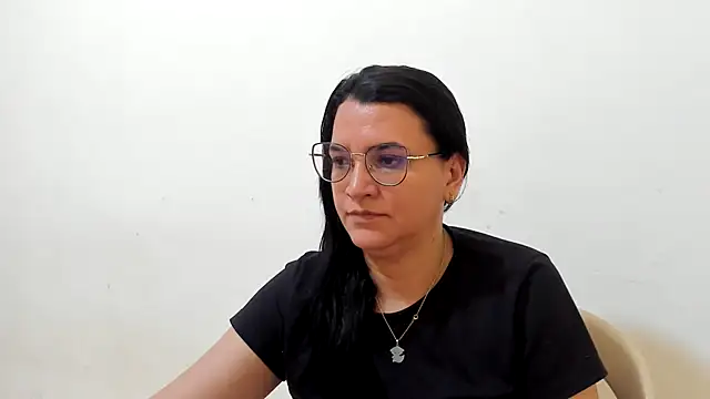 MARILYN GARCIA online show from 11-01-25, 03:14