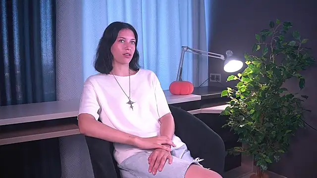 JolynnPanos online show from 08-08-26, 11:34