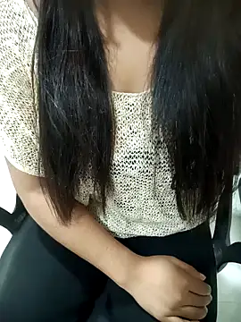 Snapshot of RANI_778 chatting on 08-08-26, 03:36 RANI 778 online show from 08-08-26, 03:36