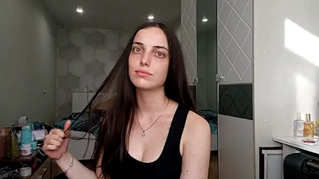 Snapshot of LemonySweep chatting on 08-08-26, 02:30 LemonySweep online show from 08-08-26, 02:30