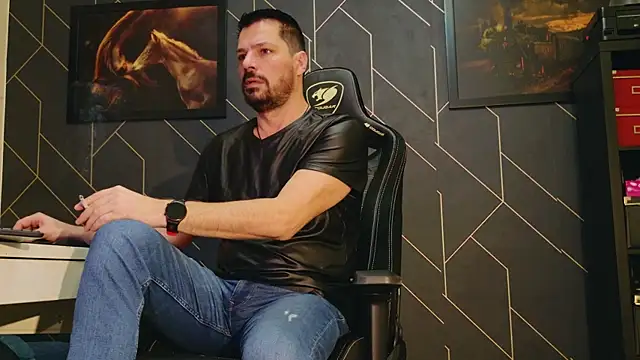 ChrisKox online show from 01-31-25, 08:11