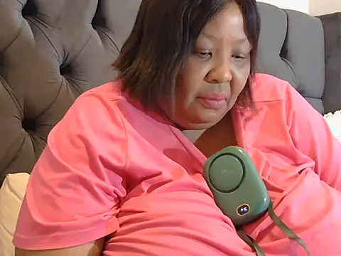 nancy111 online show from 11-13-25, 03:55