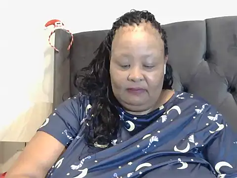 nancy111 online show from 12-16-25, 02:27