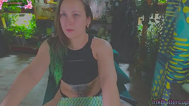 Dead Butterfly online show from 10-01-25, 03:01