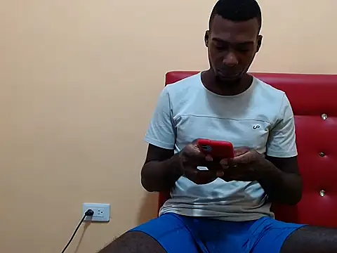 Snapshot of kurtbigcock chatting on 02-09-25, 05:01 kurtbigcock online show from 02-09-25, 05:01