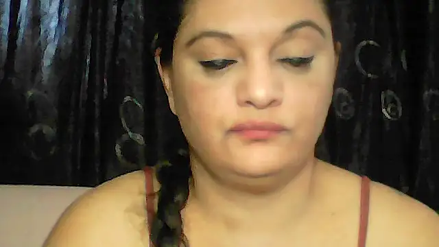 sweetnessangel online show from 11-26-25, 08:59