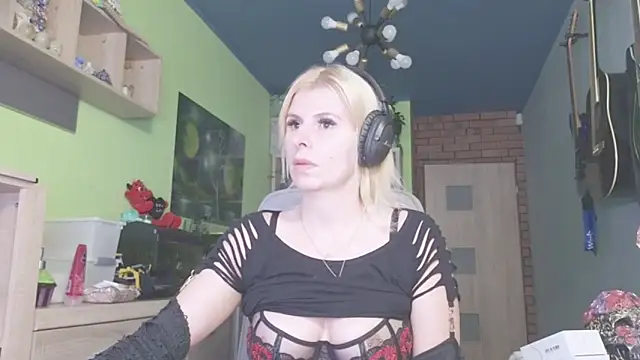 karmija online show from 11-12-25, 10:09