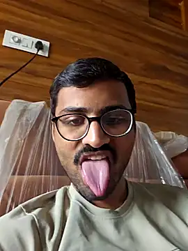 Snapshot of krishna8035 chatting on 01-16-25, 05:53 krishna8035 online show from 01-16-25, 05:53