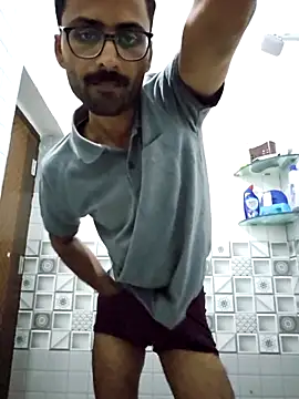 Snapshot of krishna8035 chatting on 09-18-25, 02:19 krishna8035 online show from 09-18-25, 02:19