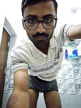 Snapshot of krishna8035 chatting on 09-20-25, 02:18 krishna8035 online show from 09-20-25, 02:18