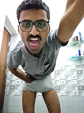 Snapshot of krishna8035 chatting on 11-05-25, 05:07 krishna8035 online show from 11-05-25, 05:07