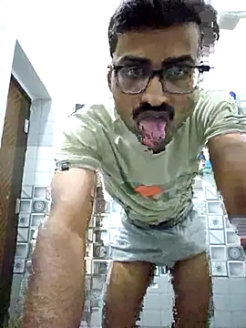 Snapshot of krishna8035 chatting on 11-25-25, 02:28 krishna8035 online show from 11-25-25, 02:28