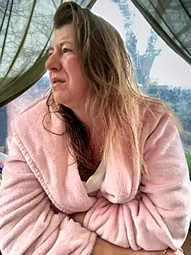 Snapshot of Natali_UA chatting on 11-07-25, 05:51 Natali UA online show from 11-07-25, 05:51