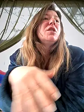 Snapshot of Natali_UA chatting on 11-15-25, 05:49 Natali UA online show from 11-15-25, 05:49