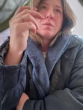 Snapshot of Natali_UA chatting on 11-19-25, 06:02 Natali UA online show from 11-19-25, 06:02