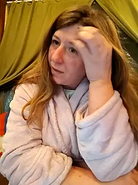 Snapshot of Natali_UA chatting on 12-03-25, 06:28 Natali UA online show from 12-03-25, 06:28