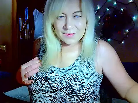 AgoniA7 online show from 12-21-25, 07:59