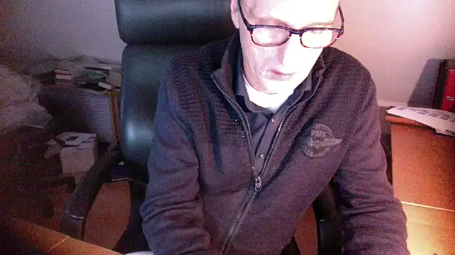 outlaw200 online show from 01-01-25, 02:42