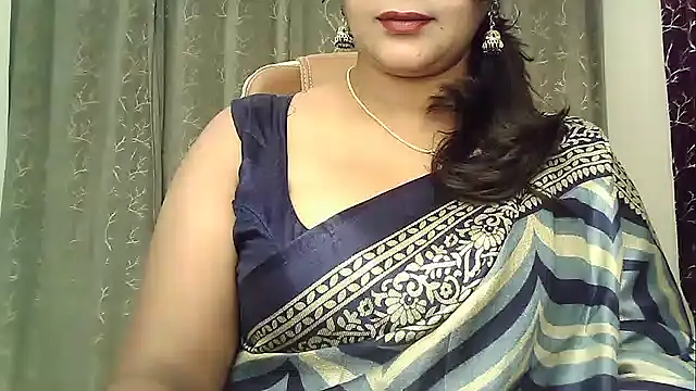 Snapshot of Spandana_Sweety chatting on 07-07-26, 06:47 Spandana Sweety online show from 07-07-26, 06:47