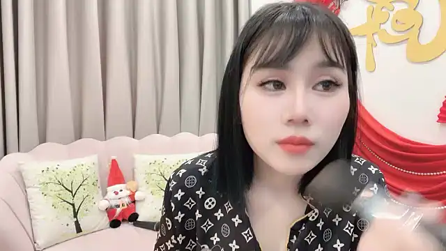Snapshot of Meilian2021 chatting on 02-04-25, 04:48 Meilian2021 online show from 02-04-25, 04:48