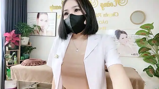 Snapshot of Meilian2021 chatting on 09-11-25, 04:45 Meilian2021 online show from 09-11-25, 04:45