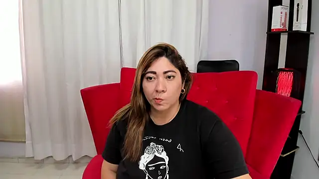 kendra fire online show from 07-28-26, 08:52