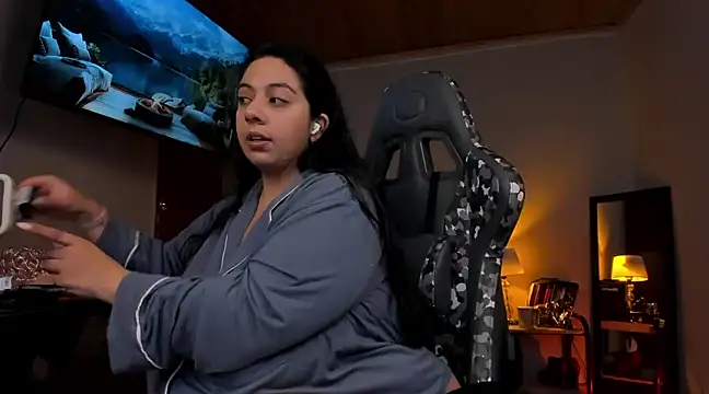 coraline latin online show from 02-15-25, 09:37