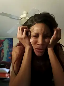 EnticingAaliyah online show from 11-13-25, 06:40