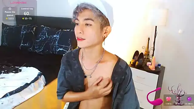 WildestTwink online show from 04-23-26, 03:14