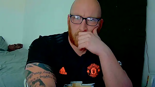 Tilerdadbod online show from 05-18-26, 03:51