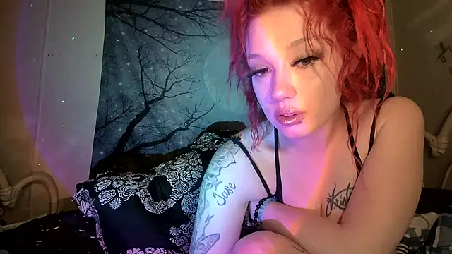 Snapshot of TEXASMARYYYJANE chatting on 02-11-25, 02:24 TEXASMARYYYJANE online show from 02-11-25, 02:24