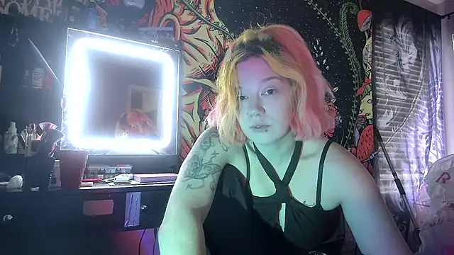 Snapshot of TEXASMARYYYJANE chatting on 09-17-25, 05:03 TEXASMARYYYJANE online show from 09-17-25, 05:03