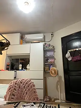 Snapshot of asianmystery203 chatting on 01-01-25, 02:19 asianmystery203 online show from 01-01-25, 02:19