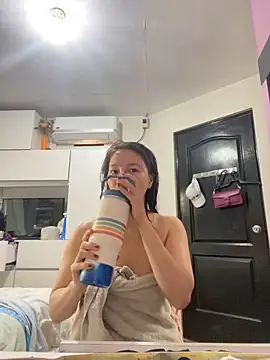 Snapshot of asianmystery203 chatting on 01-11-25, 01:48 asianmystery203 online show from 01-11-25, 01:48