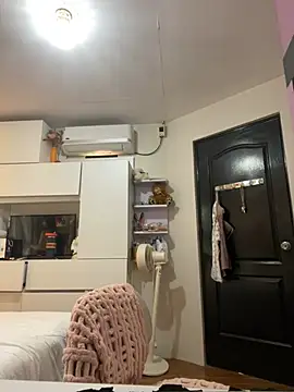 Snapshot of asianmystery203 chatting on 02-28-25, 01:15 asianmystery203 online show from 02-28-25, 01:15