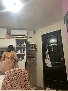 Snapshot of asianmystery203 chatting on 03-01-25, 01:32 asianmystery203 online show from 03-01-25, 01:32