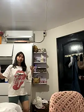 Snapshot of asianmystery203 chatting on 10-08-25, 01:58 asianmystery203 online show from 10-08-25, 01:58