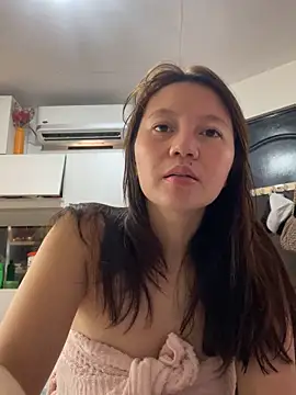 Snapshot of asianmystery203 chatting on 10-27-25, 01:42 asianmystery203 online show from 10-27-25, 01:42