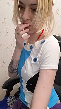 YogisticJuli666 online show from 01-14-25, 08:31