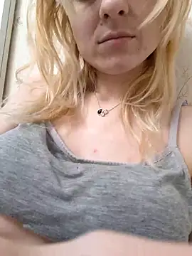 YogisticJuli666 online show from 03-07-25, 09:18