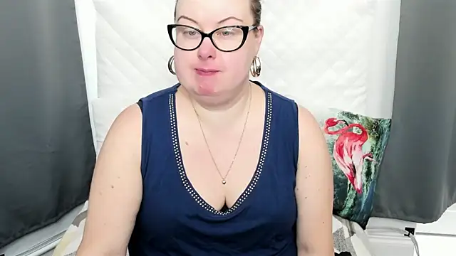 dirtyBonnie online show from 11-13-25, 10:25