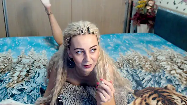 MirabelaSweet online show from 03-15-25, 09:30