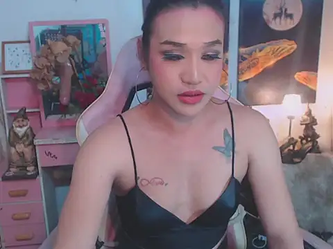 AsianMariaTs online show from 11-20-25, 02:17