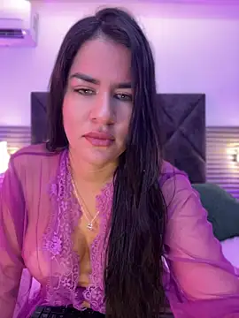 Zafira Alabi online show from 04-26-26, 04:15